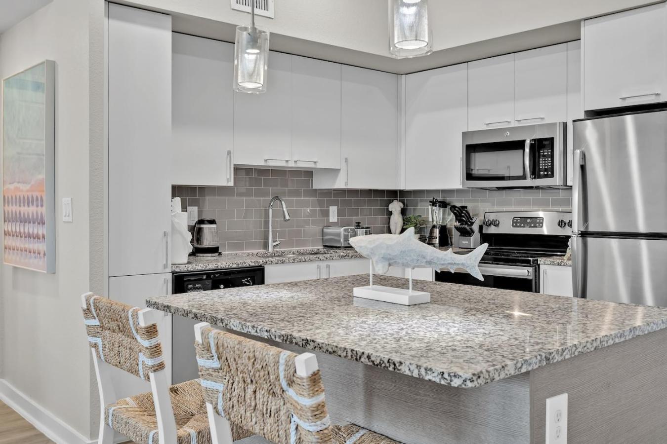 Cozy Retreat 2 Bedroom Hideaway Moments From The Sand Бойнтон-Бич Экстерьер фото